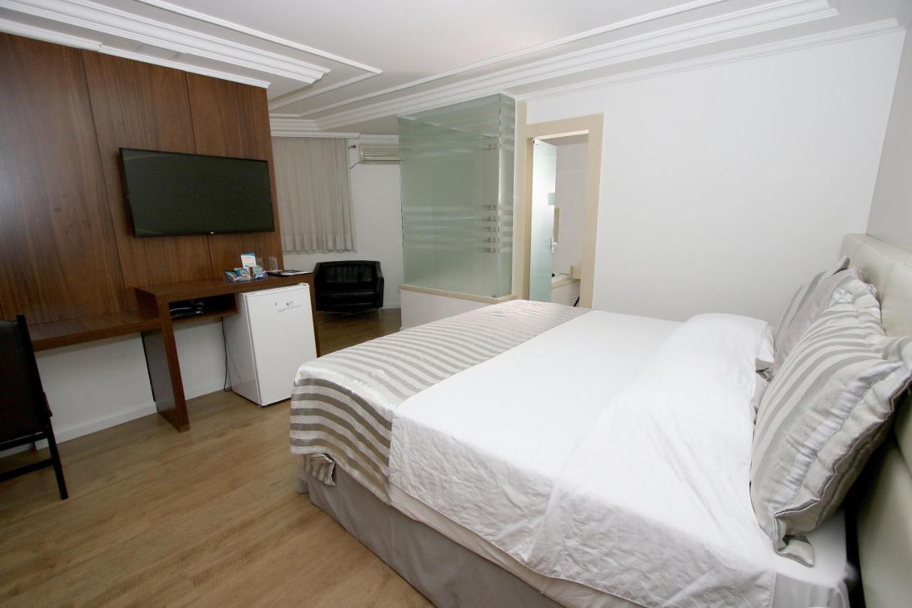 Laguna Plaza 4*