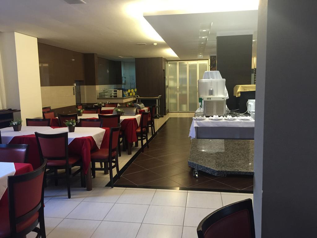 Hotel Laguna Plaza