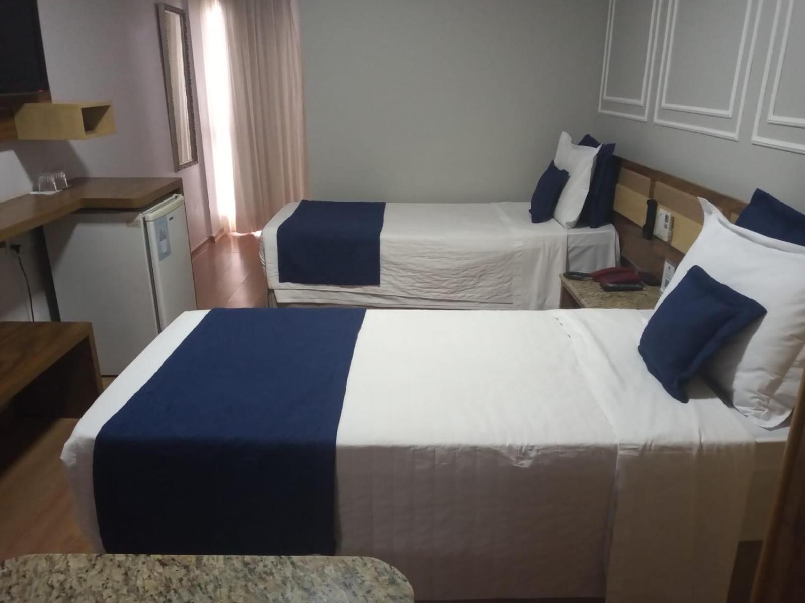 Hotel Laguna Plaza 4*