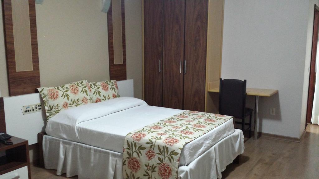 Hotel Laguna Plaza Brasilia